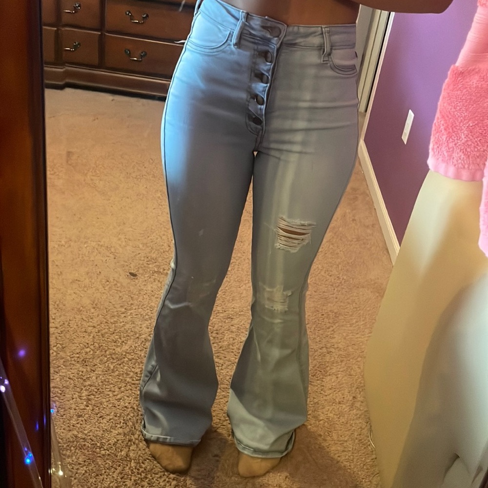 FASHION NOVA size 27 distressed BOOTCUT jeans! Perfect condition!
